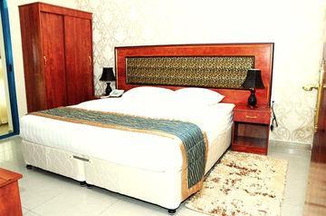 Sky Ways Hotel Dubai Esterno foto